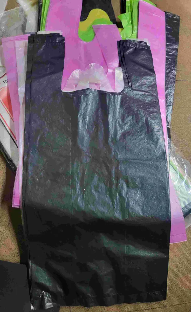 LD CARRY BAG LDPE Finish Goods Film Grade vapi gujarat india Plastic4trade