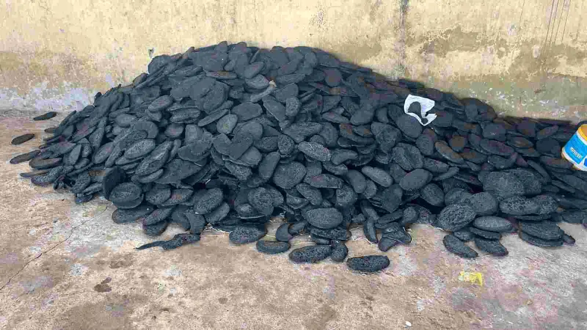 LDPE BLACK COLOR LLDPE Lumps Pipe katedhan telangana india Plastic4trade