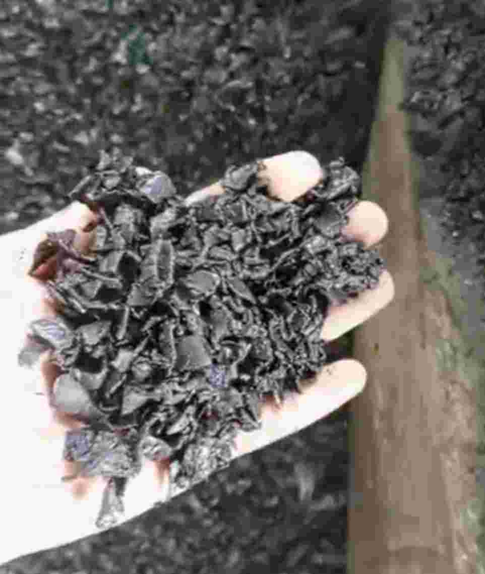 LDPE DRIP  PIPE LDPE Grinding Injection Molding Extrusion sharjah sharjah united arab emirates Plastic4trade Plastic4trade