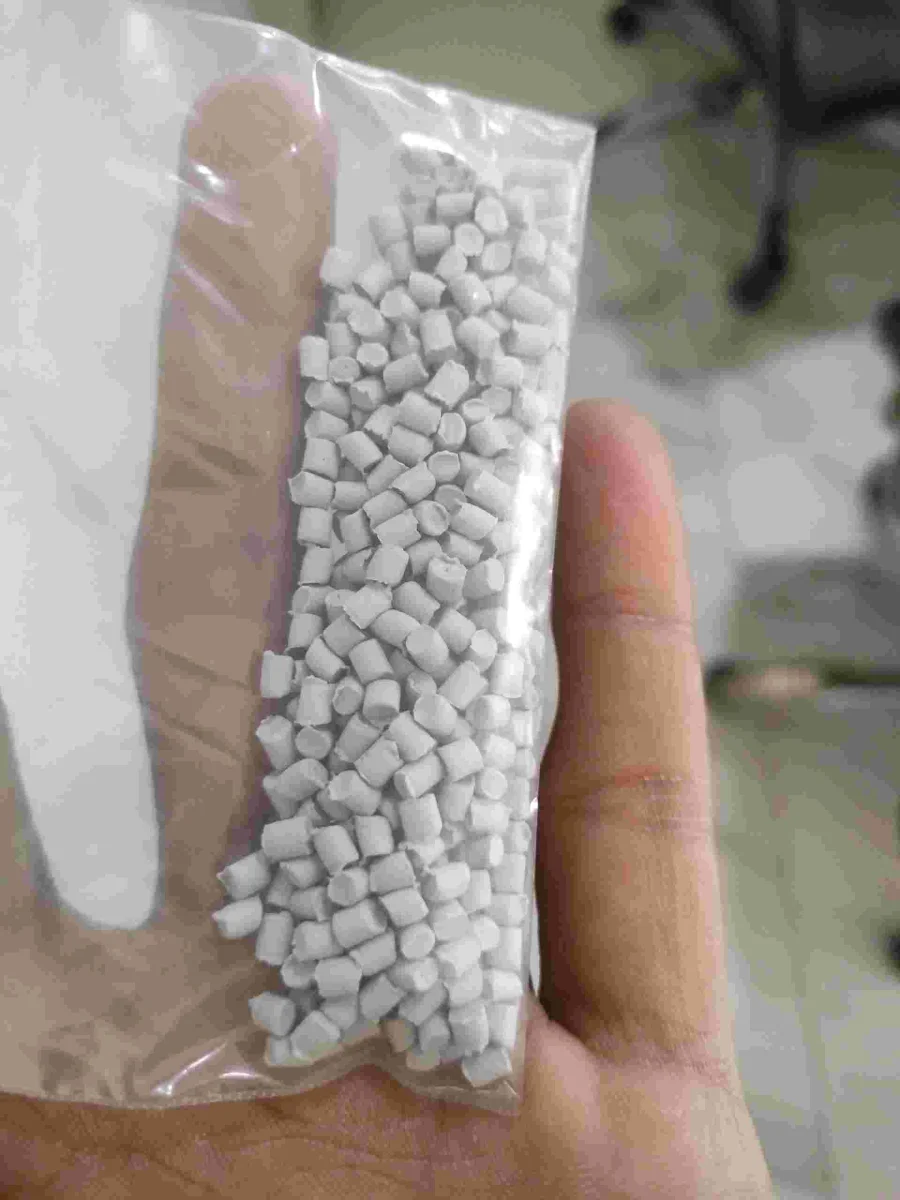 LDPE/LLDPE REPROCESSED GRANUELS LDPE Reprocess Granule Pipe Machine & Tools virva gujarat india Plastic4trade