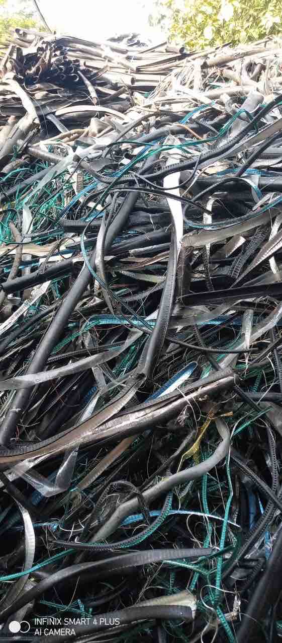 LDPE  PLASTIC SHEET LDPE Scrap Pipe Pipe Cable Mix Scrap delhi division delhi india Plastic4trade