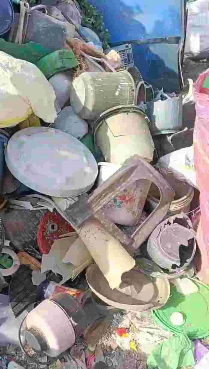 MIX PLASTIC SCRAP Plastic Waste Scrap Mix Scrap vitthalapur gujarat india Plastic4trade