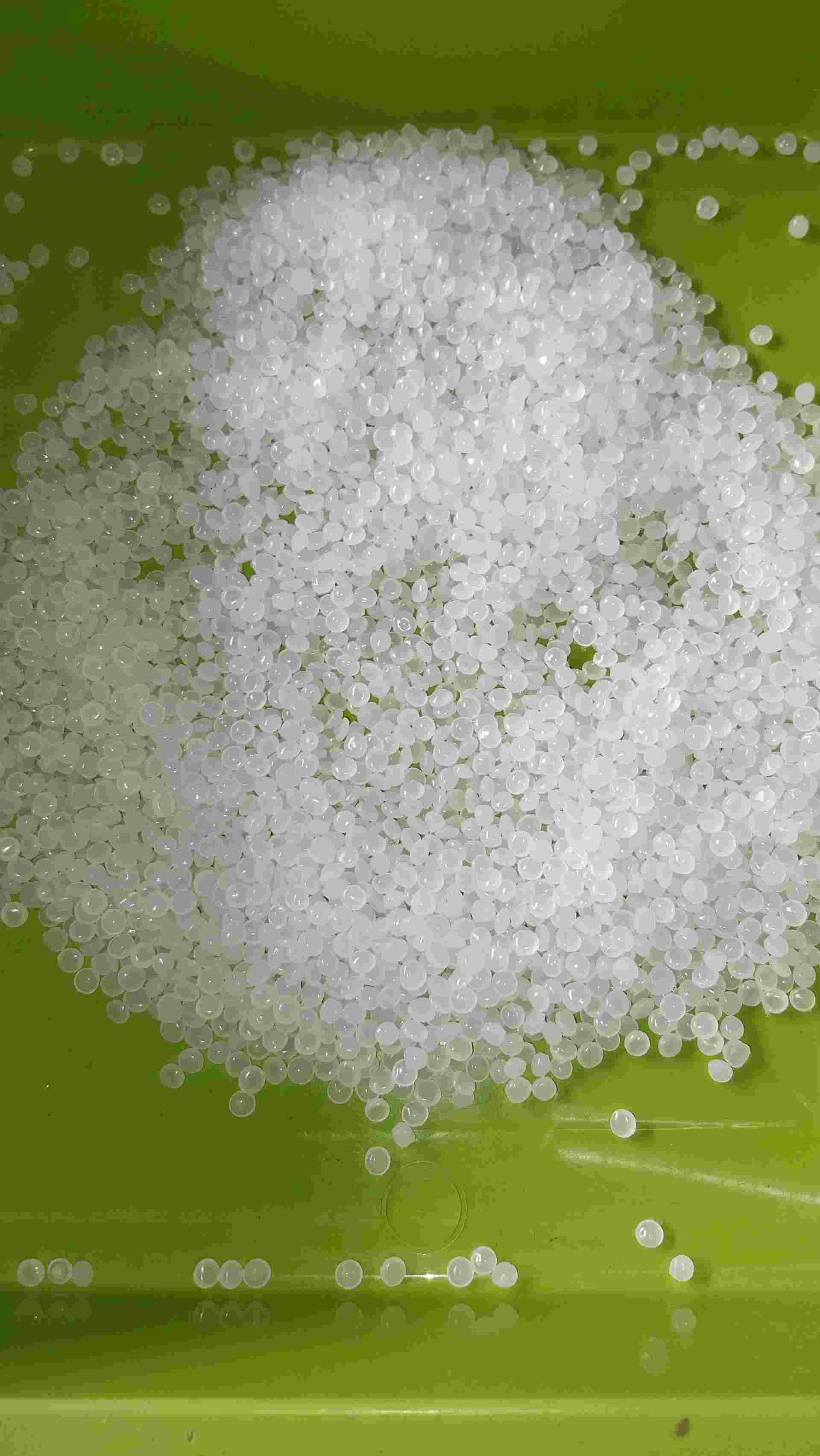 NATURAL LLDP PLASTIC GRANULES LLDPE Prime/Virgin Blow Film Grade umargam gujarat india Plastic4trade Plastic4trade