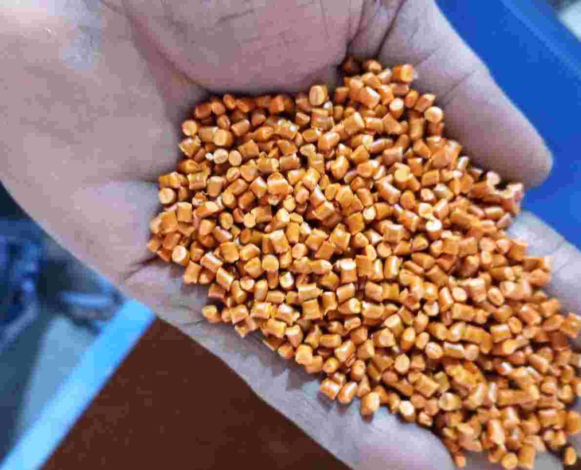 ORANGE PPCP PPCP Reprocess Granule Injection Molding rajkot gujarat india Plastic4trade