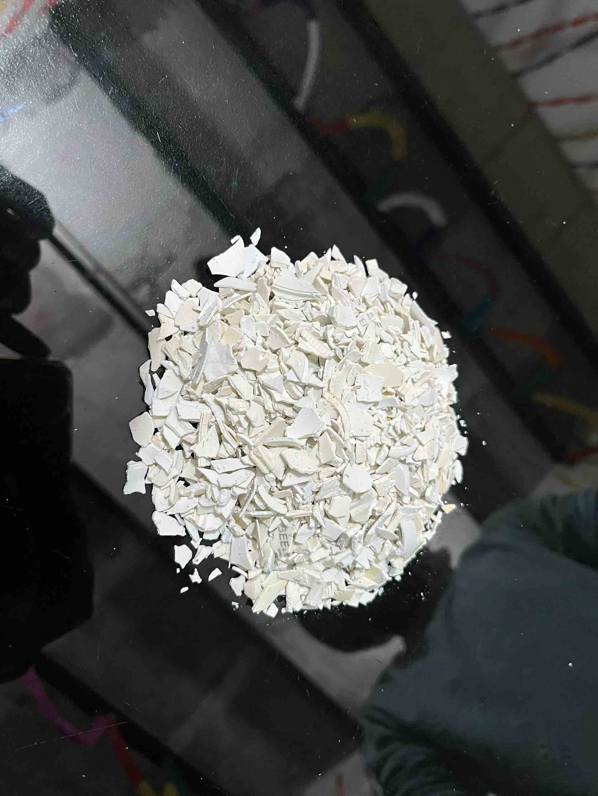 PBT SCRAP PBT Grinding Scrap Injection Molding bahadurgarh haryana india Plastic4trade