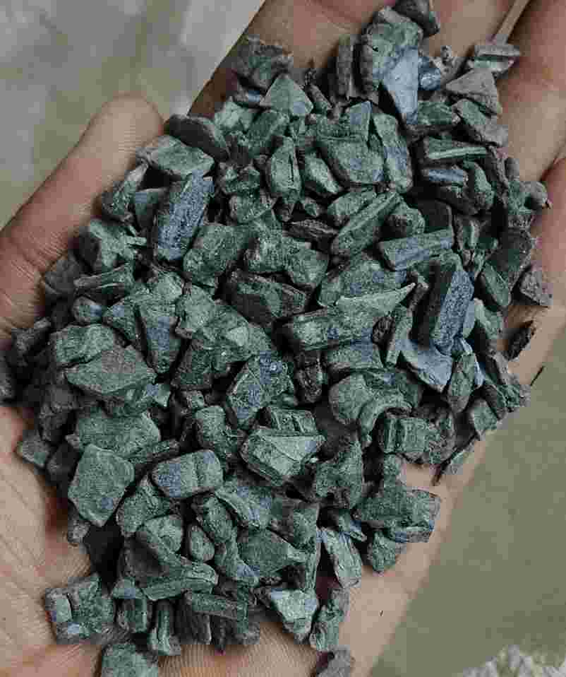 PC GLASS GREY OR BLACK PC Grinding Injection Molding delhi delhi india Plastic4trade