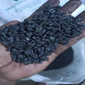 PC POLYCARBONATE BLACK GRINDING PC Grinding Injection Molding pune maharashtra india Plastic4trade