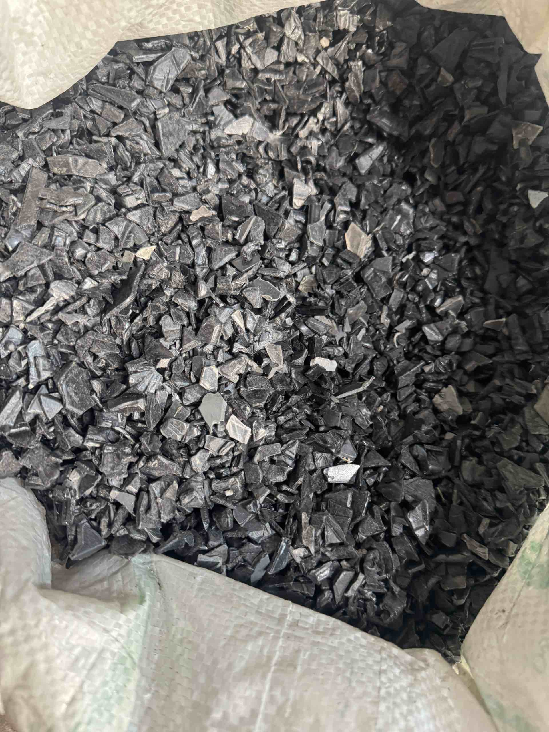 PC POLYCARBONATE BLACK GRINDING PC Grinding Scrap Flakes Injection Molding kiranipura rajasthan india Plastic4trade