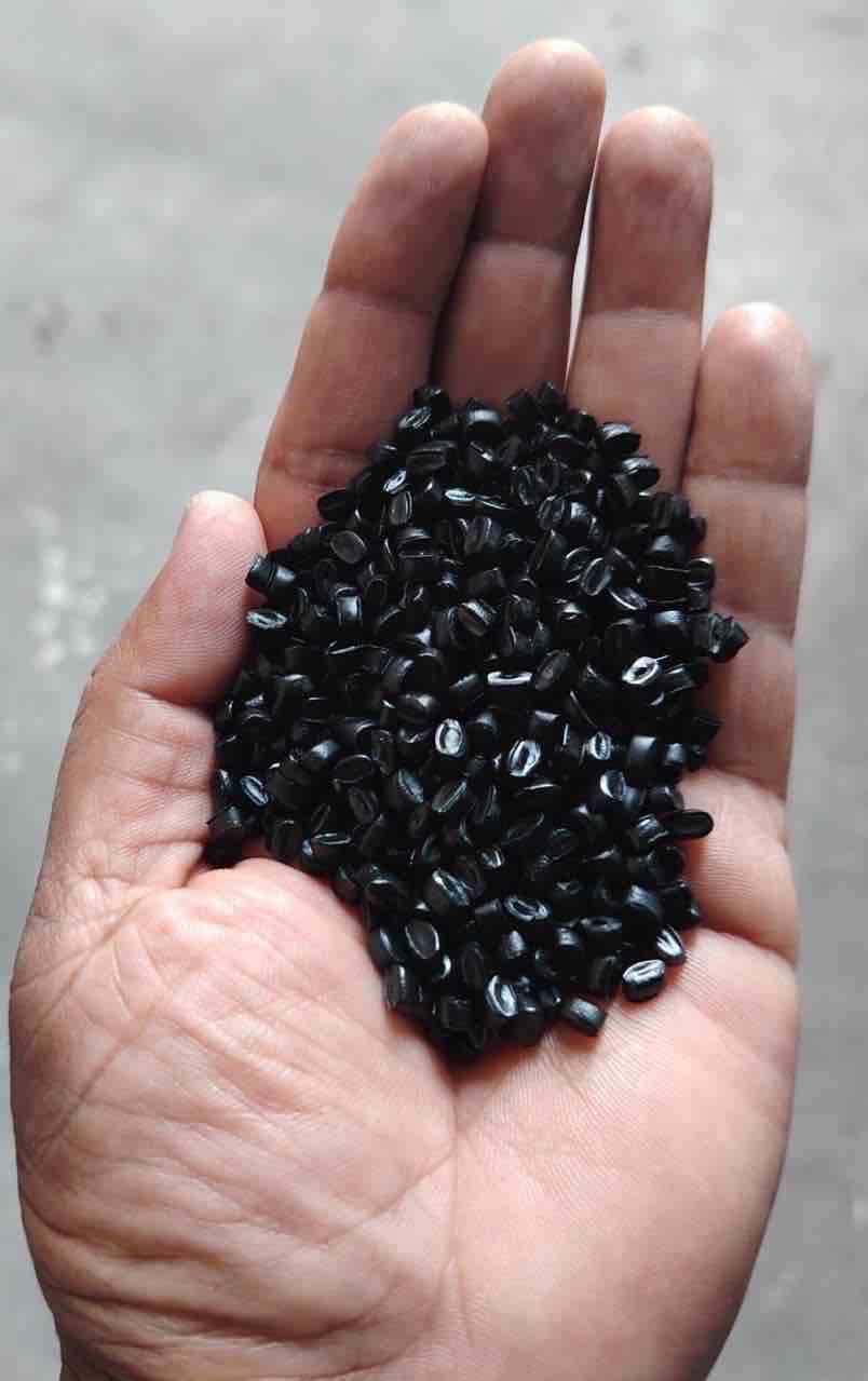 PE 100 HDPE Reprocess Granule Pipe sharjah sharjah united arab emirates Plastic4trade