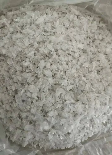 PET BOTTEL FLAKES PET Plastic4trade
