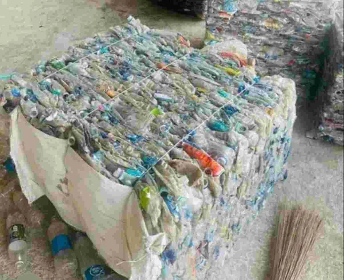 PET BOTTLE PET Plastic4trade