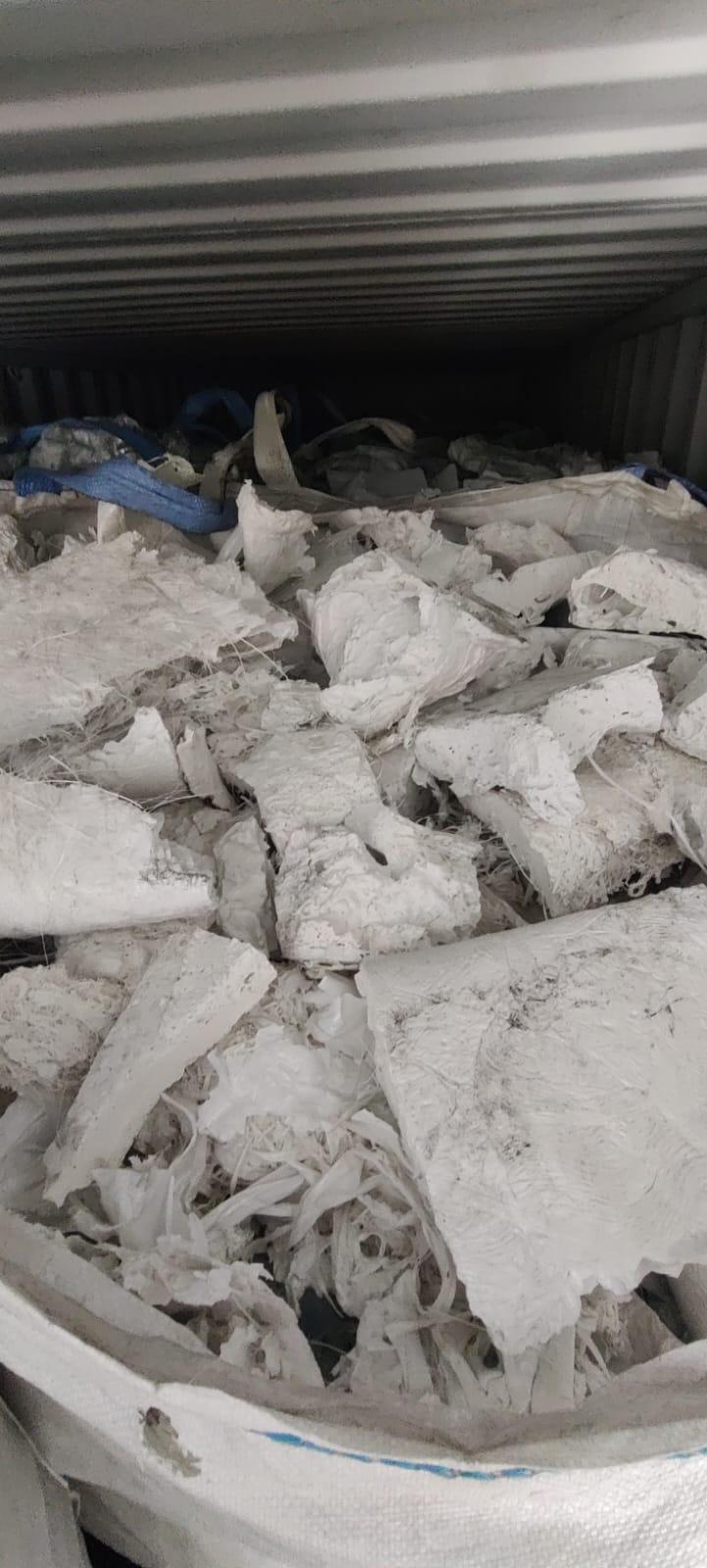 PET LUMPS PET Lumps Blow vapi gujarat india Plastic4trade