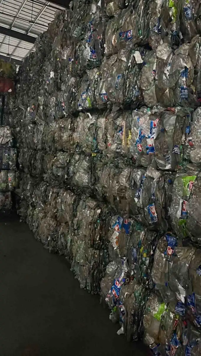 PETBOTTLE PET Scrap Blow Injection Molding kharagpur west bengal india Plastic4trade