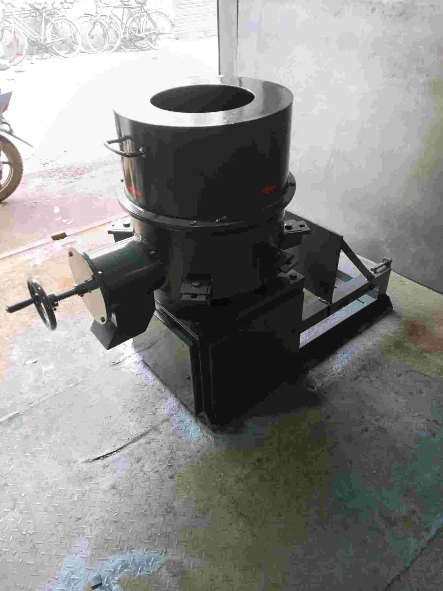 PLASTIC AGLO MACHINE MACHINERY Grinding Machine & Tools rajkot gujarat india Plastic4trade
