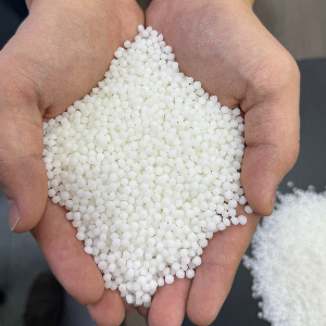 PLASTIC BLOWN FILM OPENING AGENT Additives Reprocess Granule Mix Material Additives Blow Extrusion Film Grade    Plastic4trade Plastic4trade