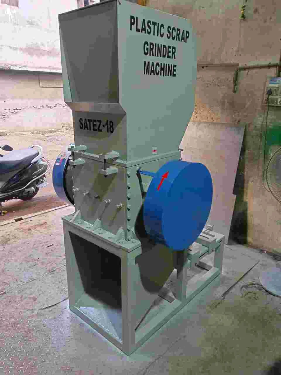 PLASTIC GRINDER MACHINE 18" MACHINERY Grinding Machine & Tools rajkot gujarat india Plastic4trade