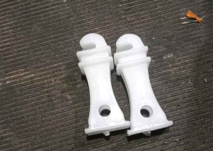 PLASTIC INSULATOR  Off Grade Injection Molding hathras uttar pradesh india Plastic4trade