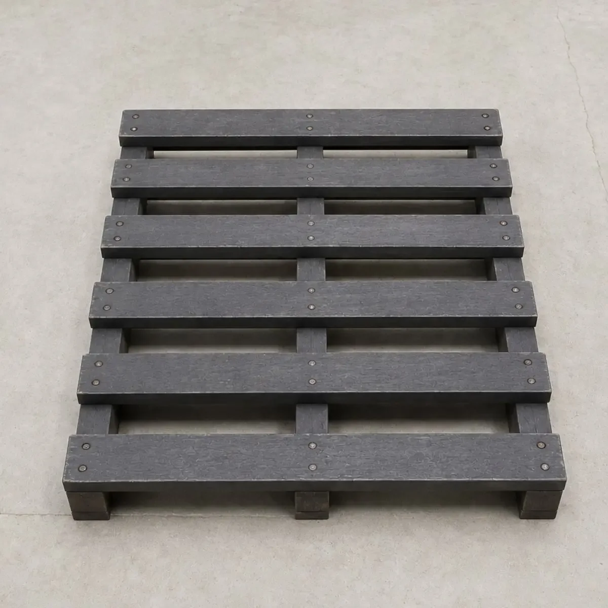 PLASTIC PALLET 1200MM X1200MM MLP Plastic4trade