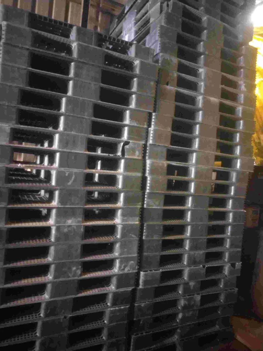 PLASTIC PALLET SCRAP PP Scrap Injection Molding Mix Scrap surat gujarat india Plastic4trade