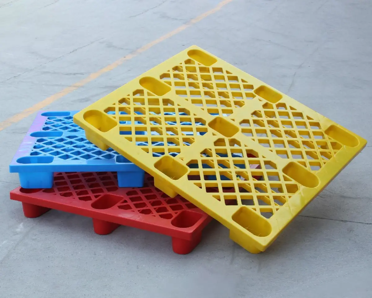 PLASTIC PALLETS HDPE Off Grade Blow kosi kalan uttar pradesh india Plastic4trade