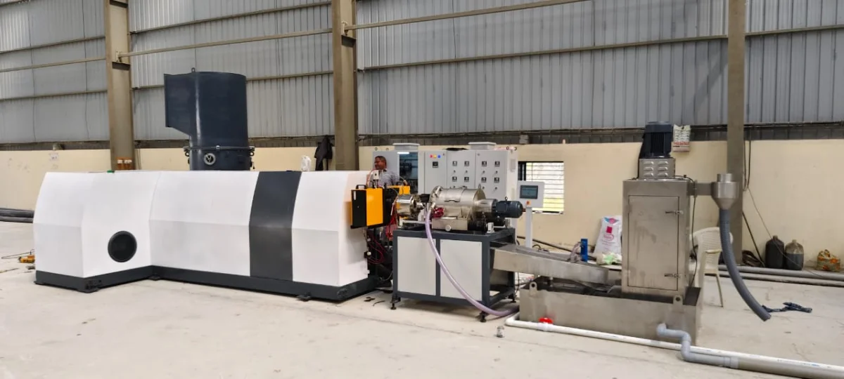 PLASTIC RECYCLING MACHINE MACHINERY Reprocess Granule Extrusion kujad gujarat india Plastic4trade