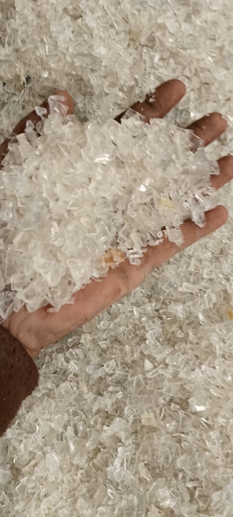 POLYCARBONATE NATURAL DULL FLAKES PC Grinding, Flakes Injection Molding palra rajasthan india Plastic4trade