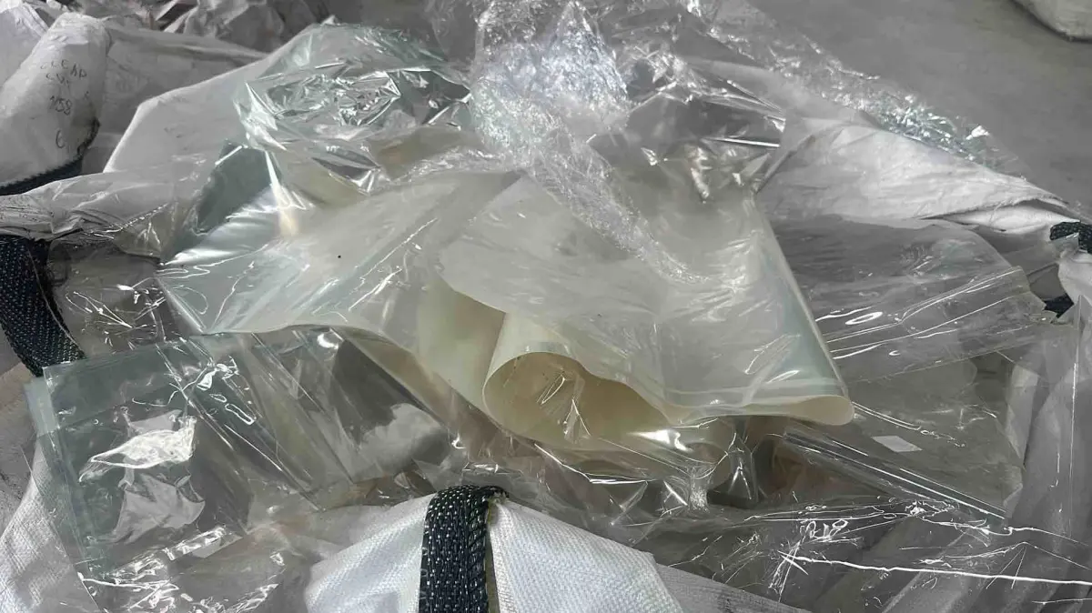 POLYSTER POLYESTER Reprocess Granule Grinding Scrap Film Grade Monofilament pardi gujarat india Plastic4trade