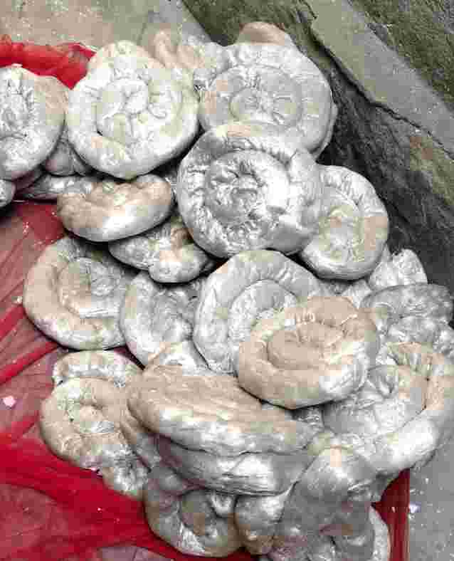 POLYSTYRENE EPS Lumps Injection Molding sakat gujarat india Plastic4trade