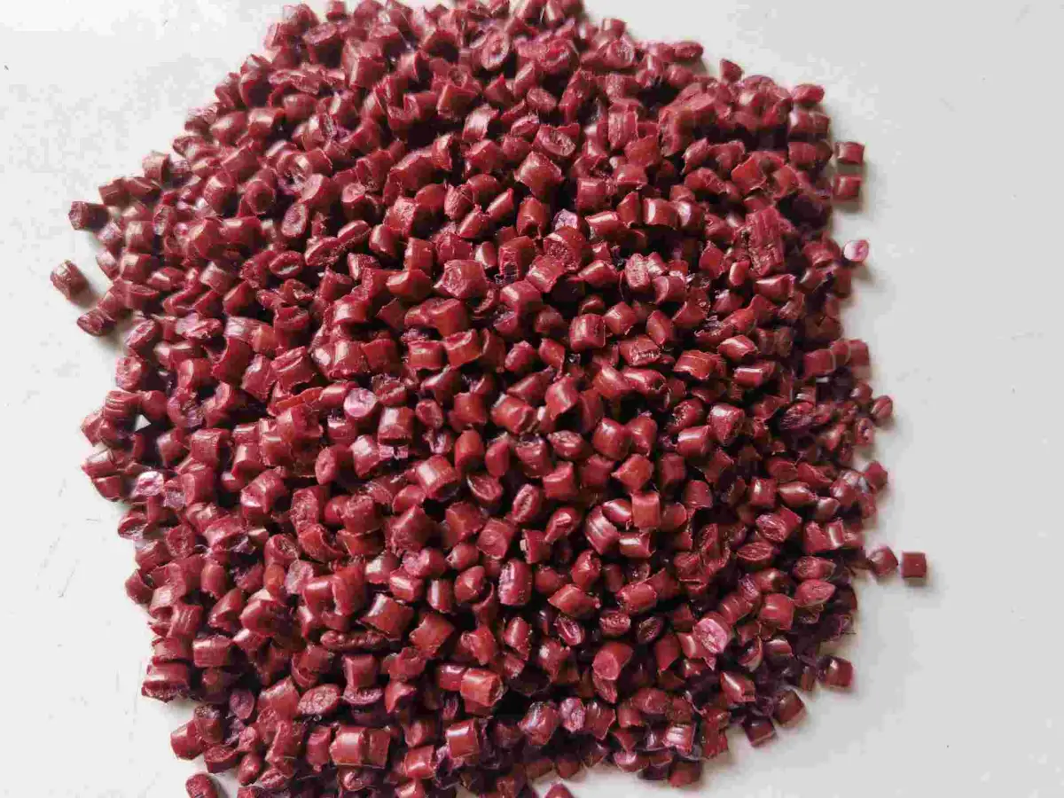 PP + CHAIR MIX GRANULES PP Reprocess Granule Injection Molding surat gujarat india Plastic4trade