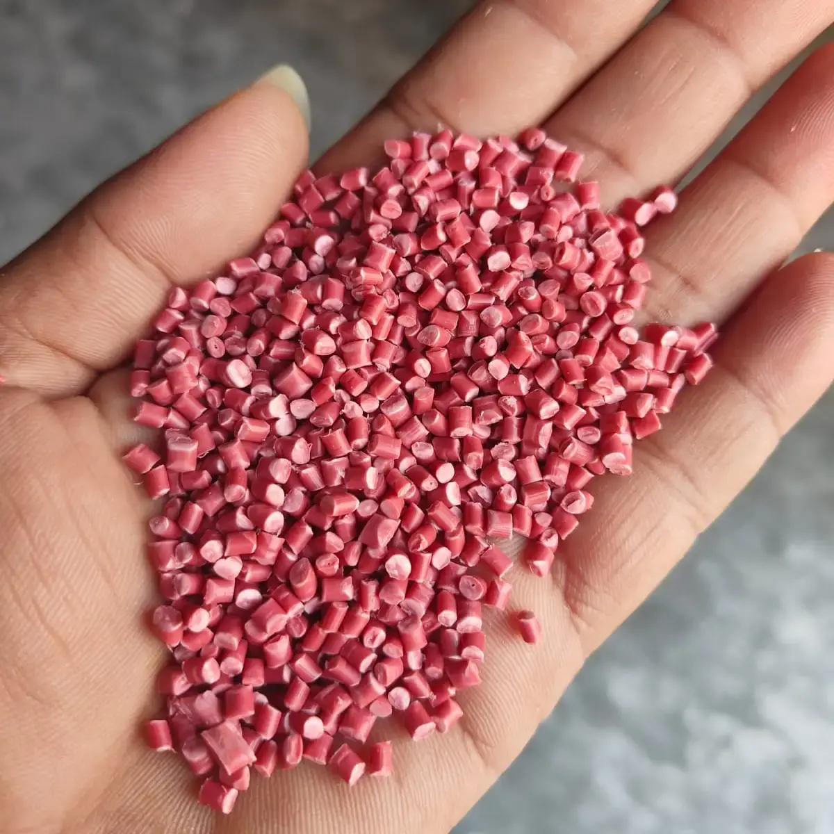 PP JUMBO RAFFIA GRANULES PP Reprocess Granule Injection Molding surat gujarat india Plastic4trade
