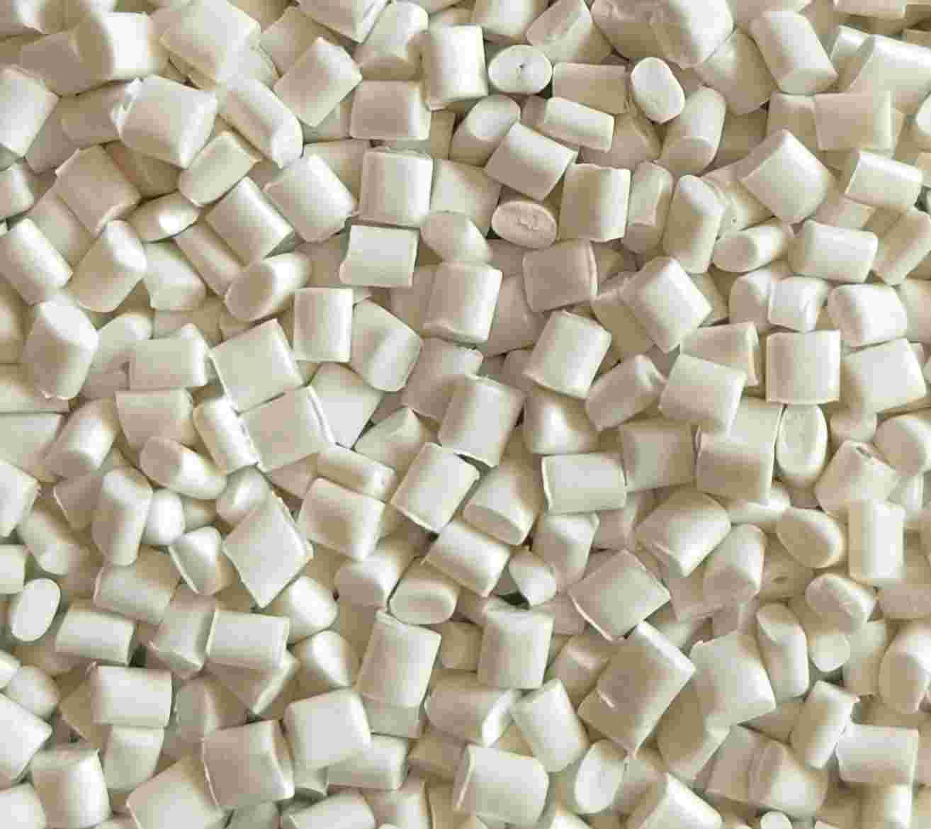 PP MILKY WHITE GRANULES PP Reprocess Granule Injection Molding chennai tamil nadu india Plastic4trade Plastic4trade