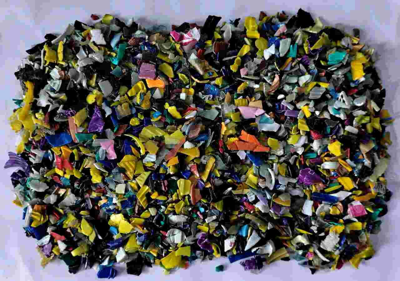 PP MIX COLOR GRINDING PP Grinding Injection Molding kim gujarat india Plastic4trade