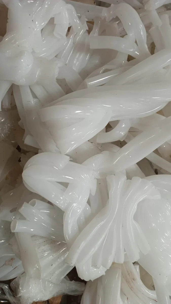 PP NATURAL SCRAP PP Grinding Lumps Scrap Injection Molding rajkot gujarat india Plastic4trade