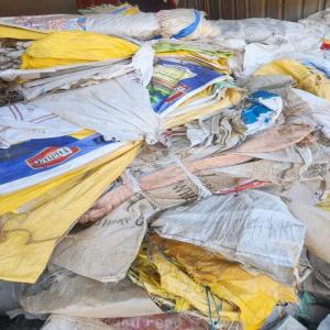 PP RAFFIA BAG SCRAP PP Scrap RAFFIA vapi gujarat india Plastic4trade Plastic4trade