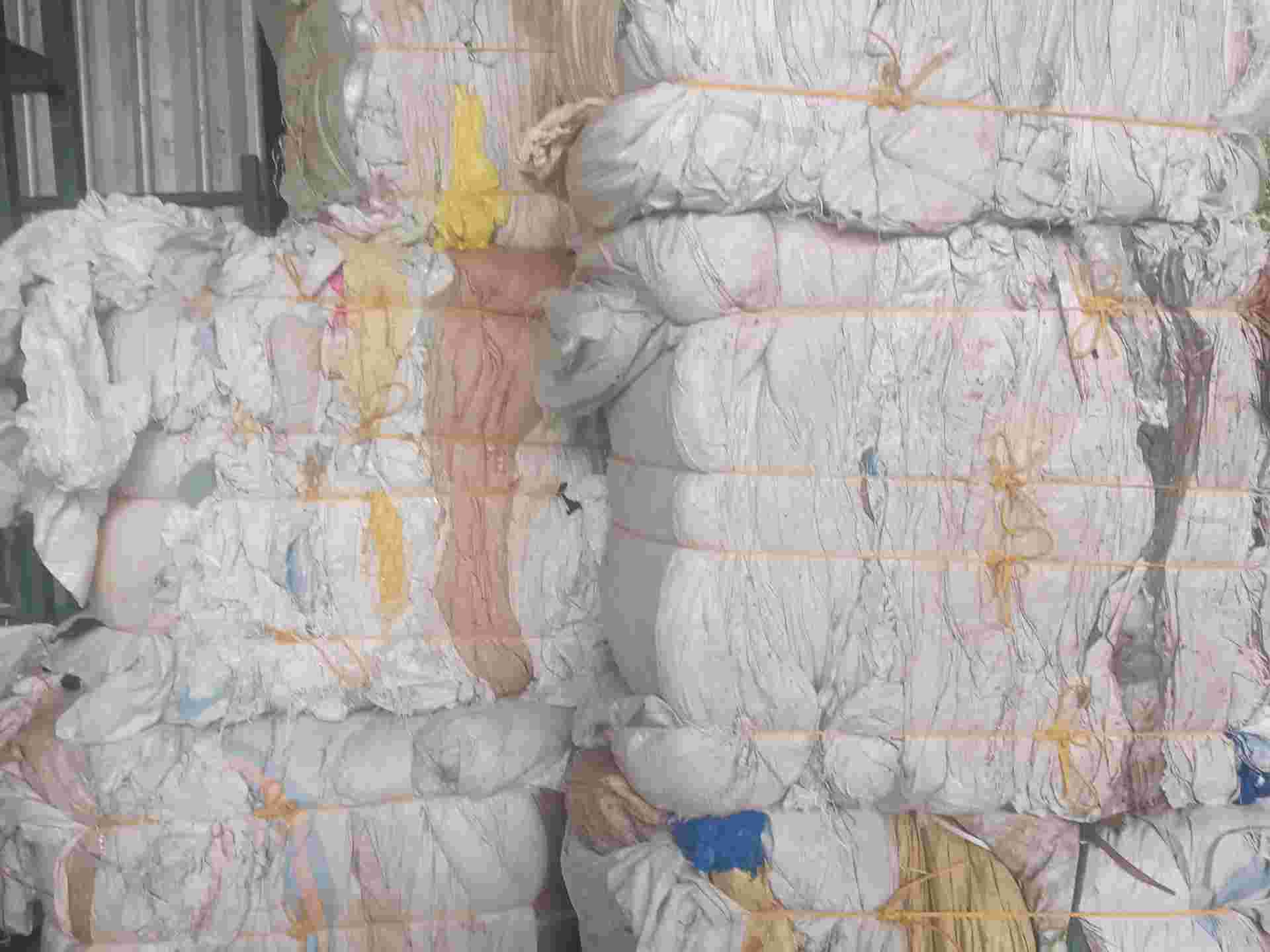 PP RAFFIA  FACTORY WASTE PP Scrap RAFFIA kathlal gujarat india Plastic4trade
