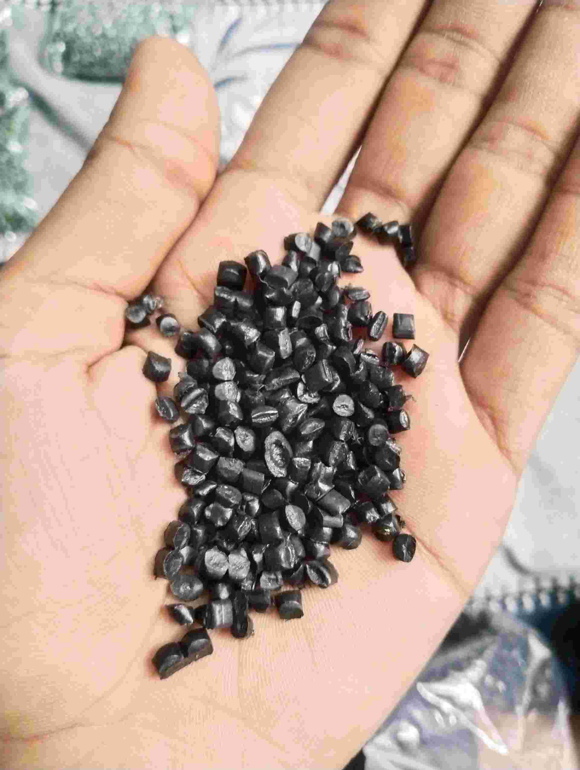 PP RECYCLED GRANUELS PP Reprocess Granule Injection Molding surat gujarat india Plastic4trade