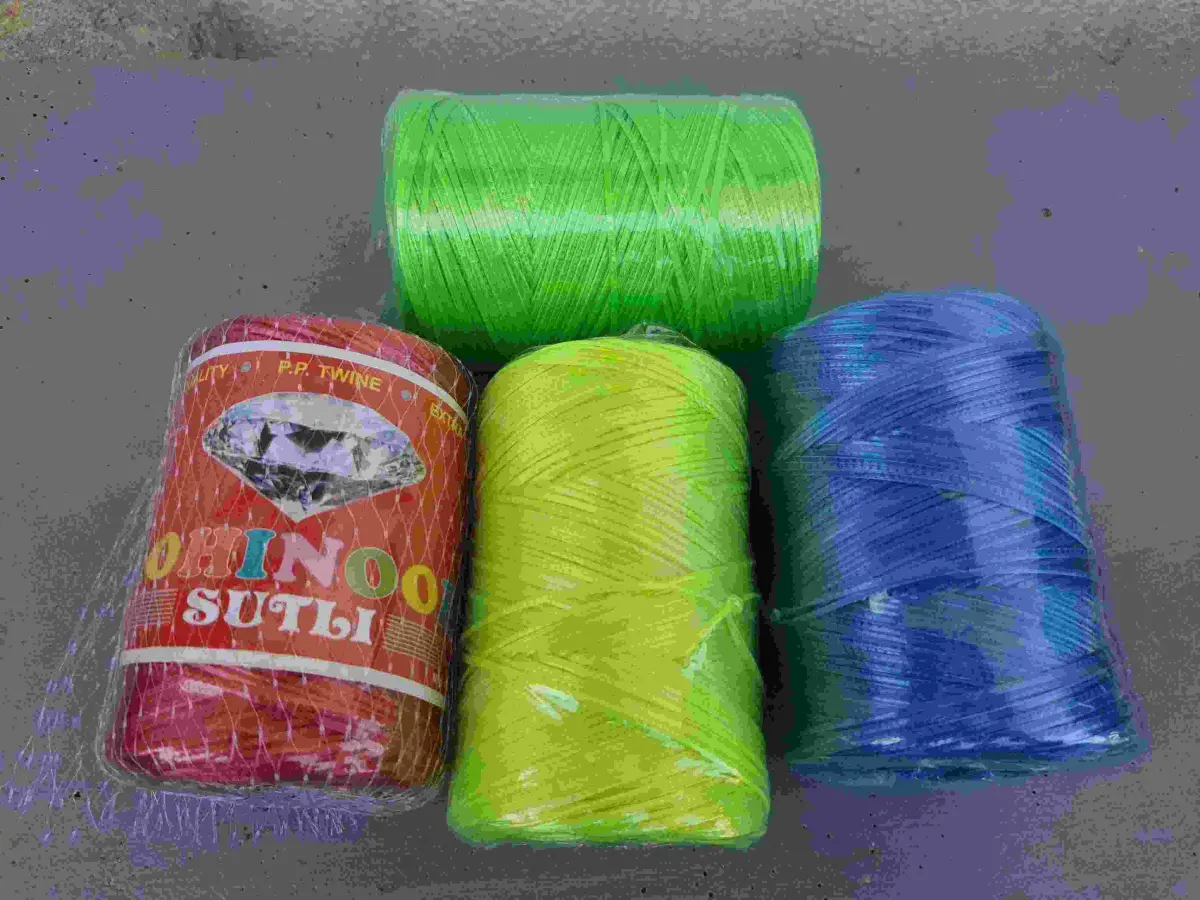 PP SUTLI (DORI) PP Mix Material RAFFIA Mix Scrap dhoraji gujarat india Plastic4trade