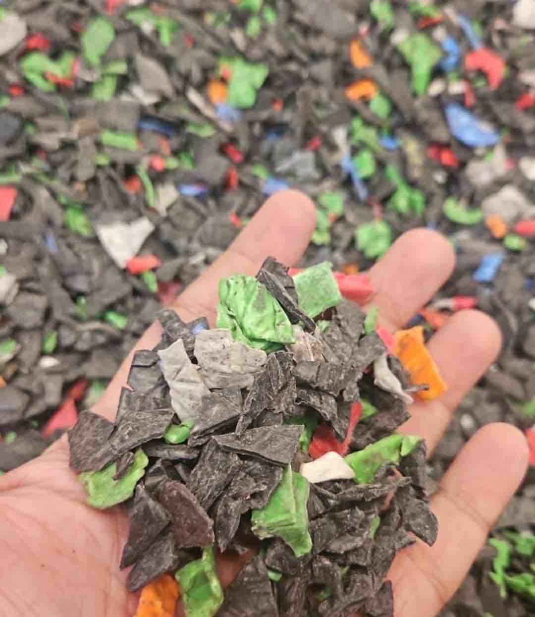 PPCP BATTERY GRANULES PPCP Grinding Injection Molding torrance california united states Plastic4trade