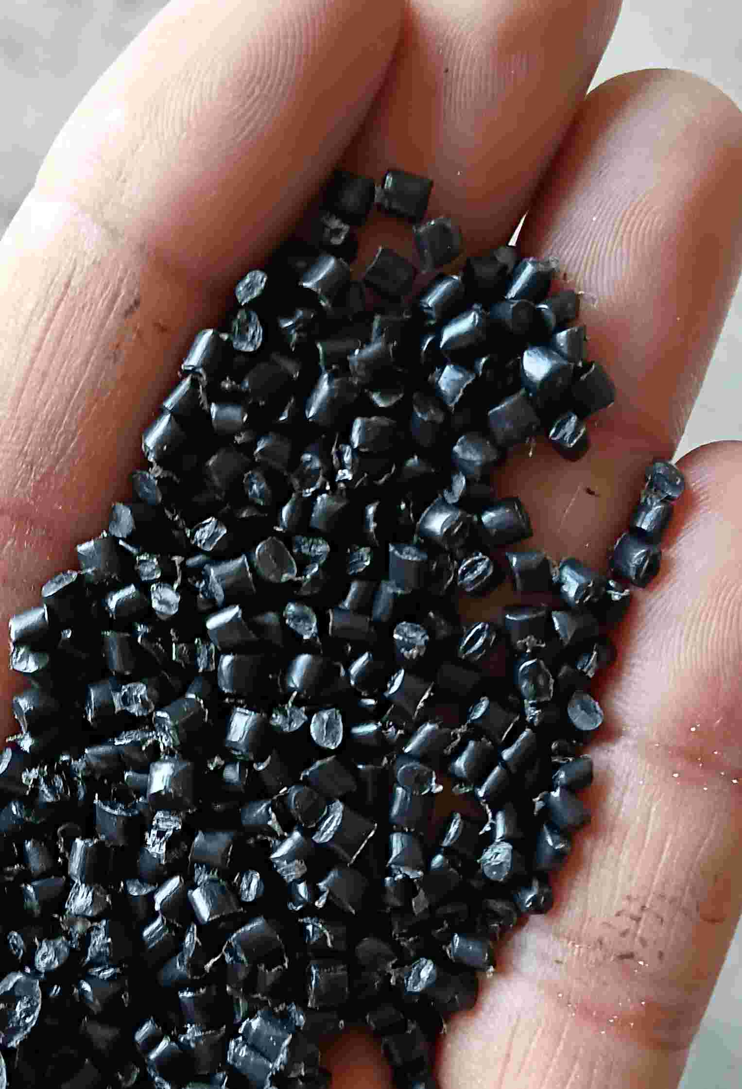 PPCP BLACK GRANULES PP Reprocess Granule Injection Molding surat gujarat india Plastic4trade
