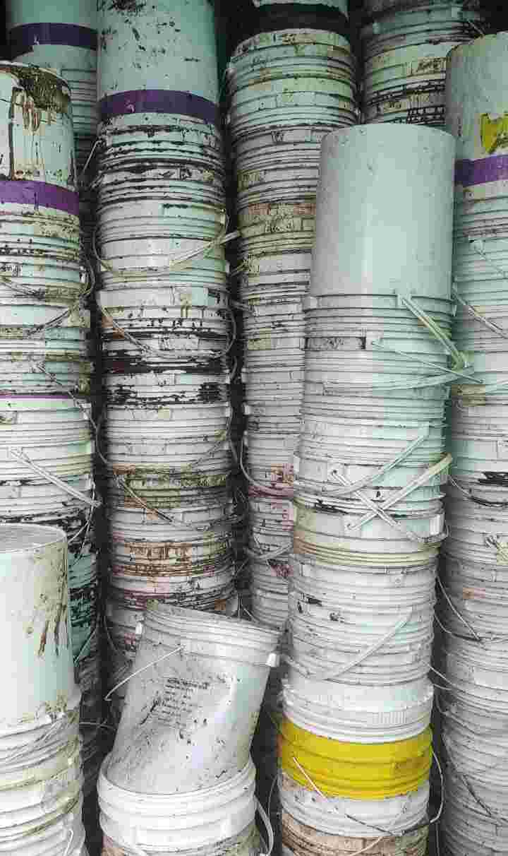 PPCP BUCKET SCRAP PPCP Scrap Injection Molding vapi gujarat india Plastic4trade