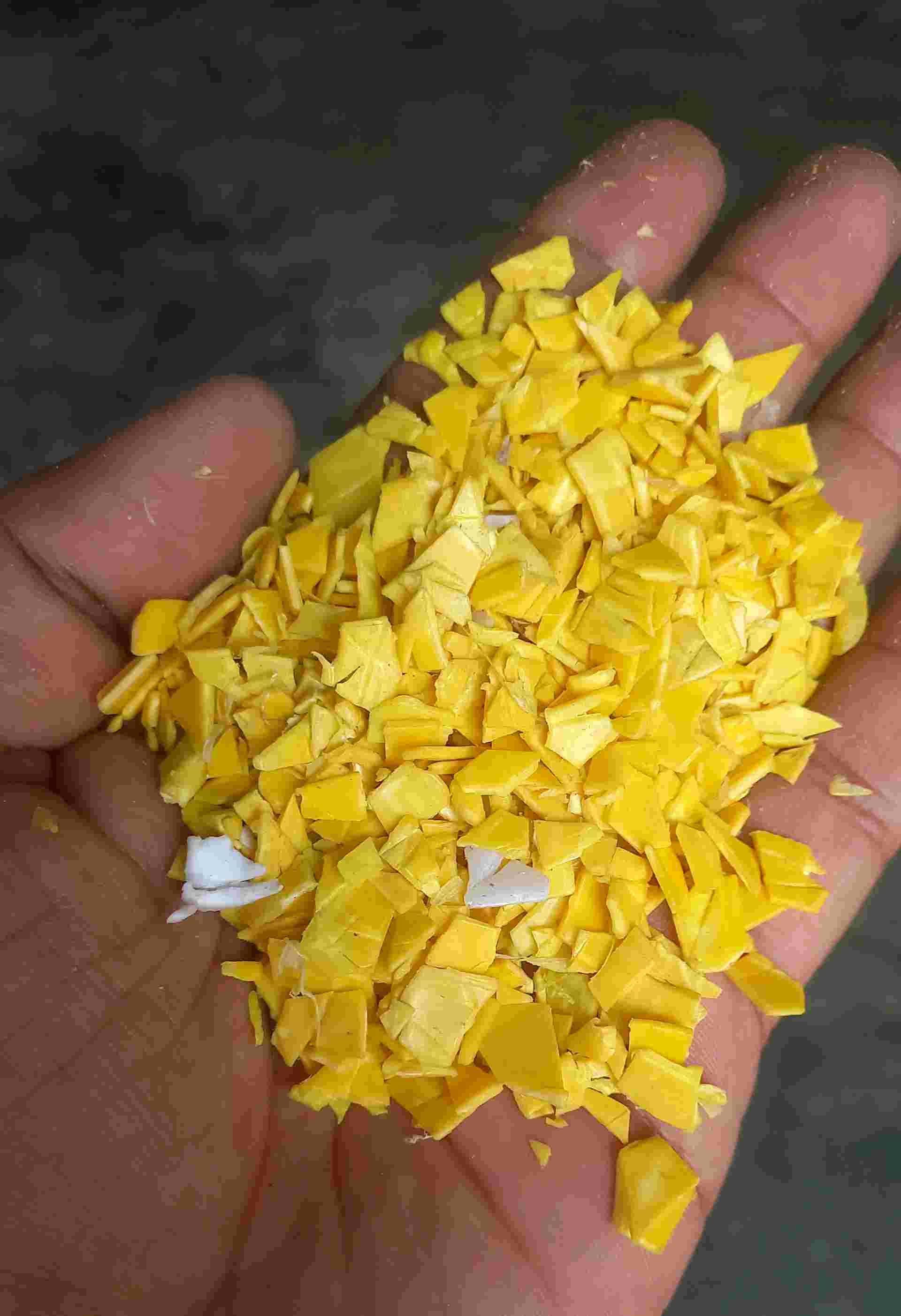 PPCP YELLOW PPCP Grinding Injection Molding vadodara gujarat india Plastic4trade