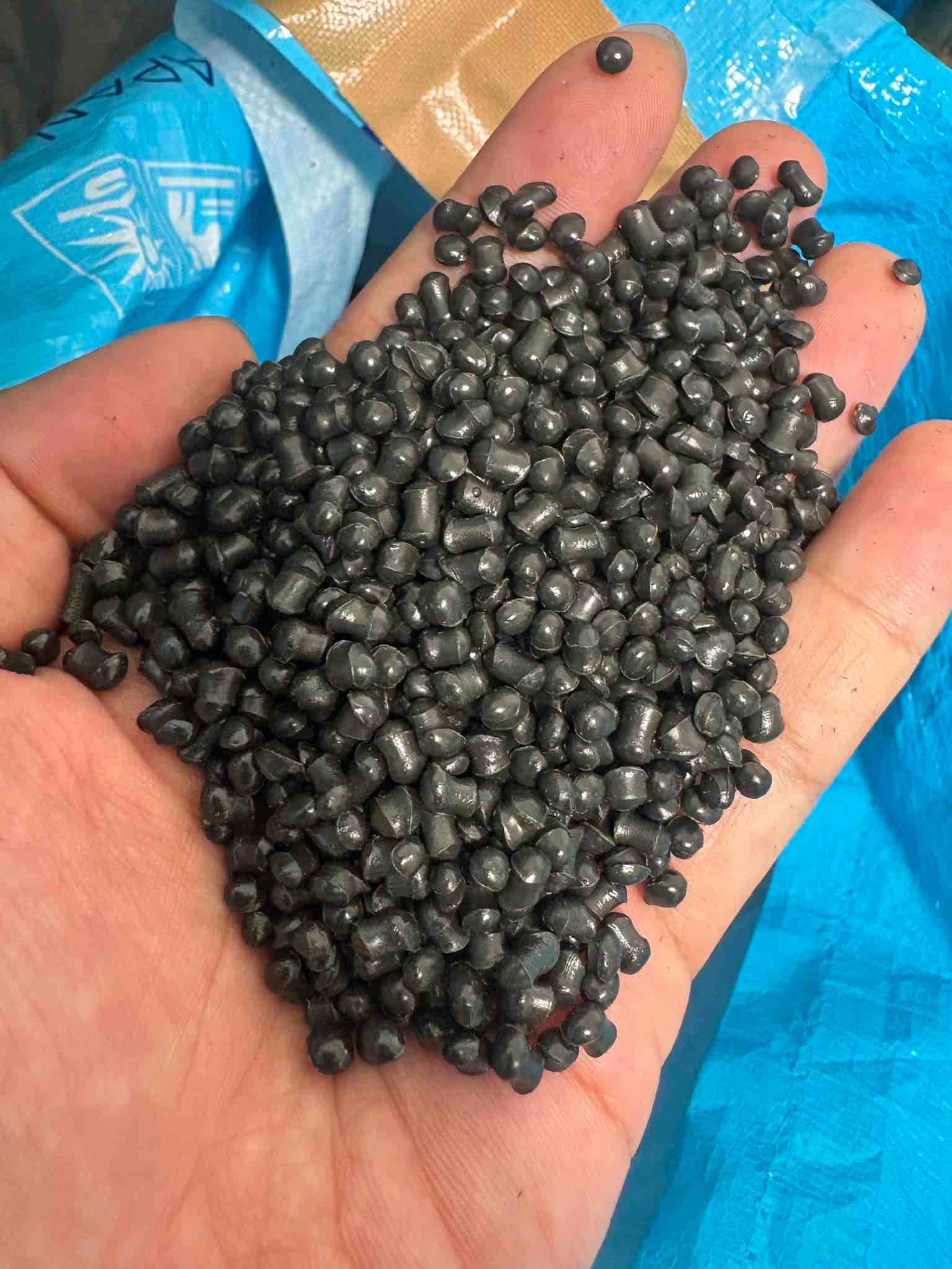 PS GRANULES HIPS Reprocess Granule Injection Molding delhi division delhi india Plastic4trade