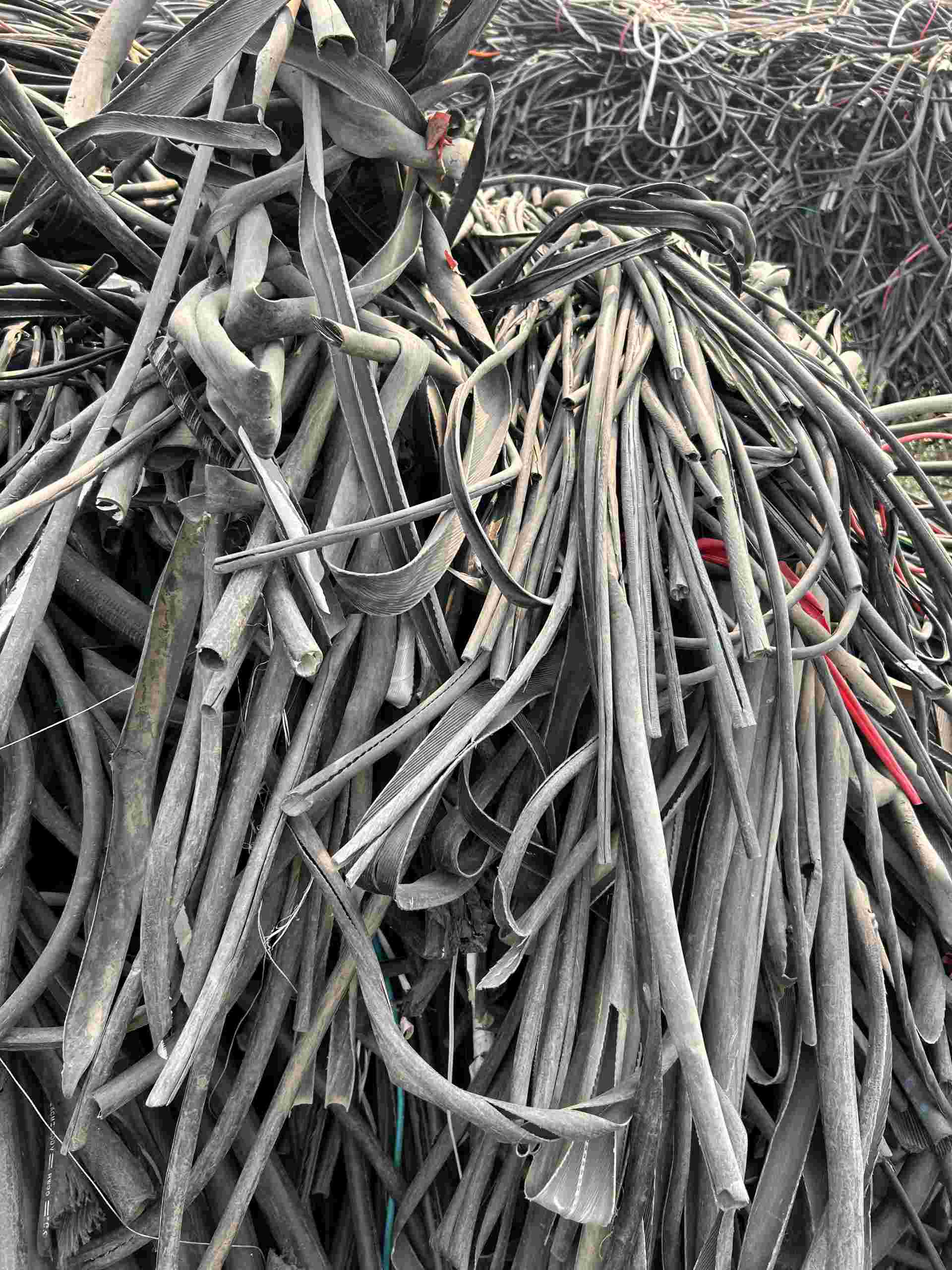 PVC CABLE SCRAP Plastic Waste Scrap Cable vapi gujarat india Plastic4trade