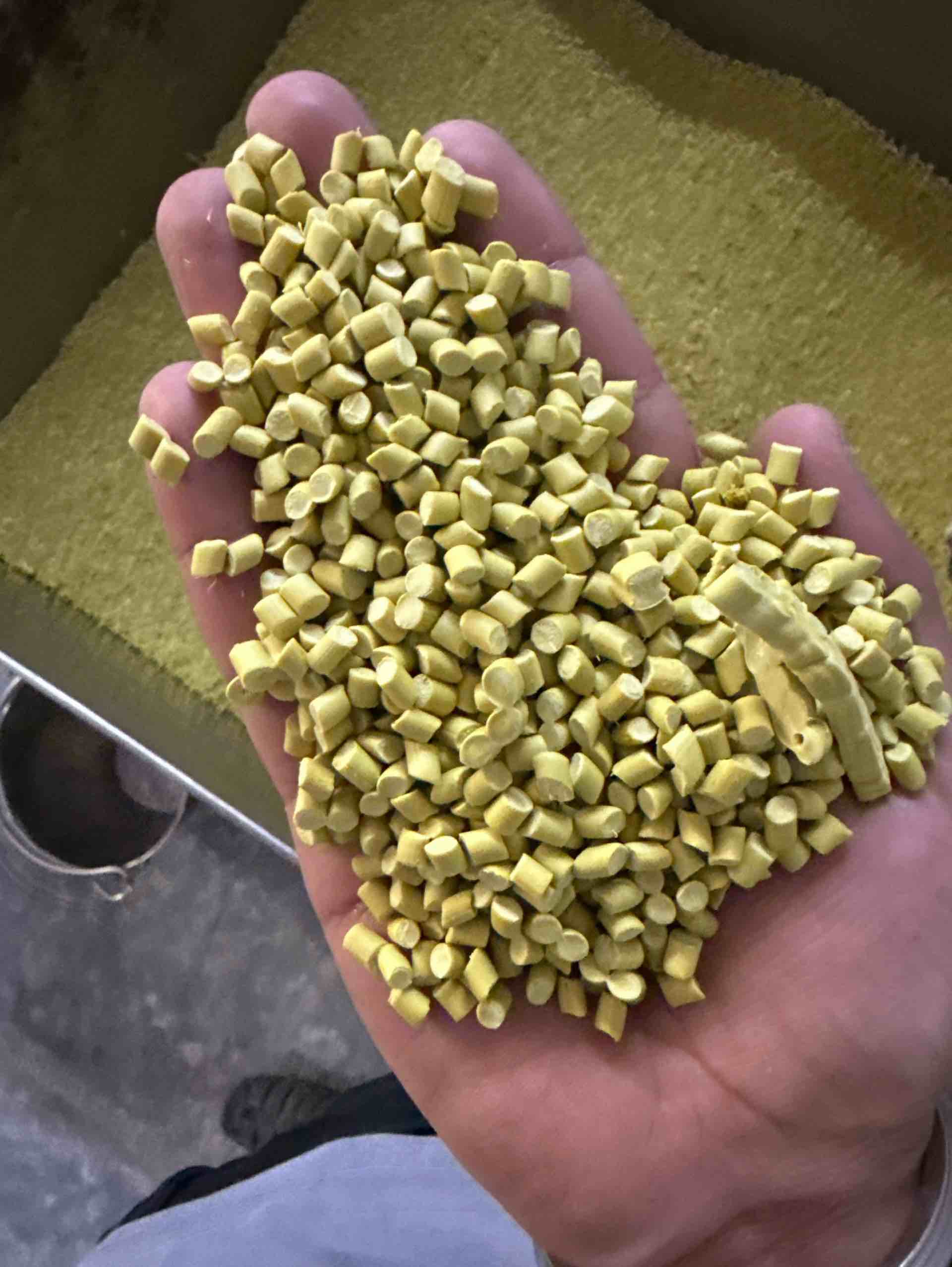 PVC  GRANULES PVC Reprocess Granule Cable delhi delhi india Plastic4trade