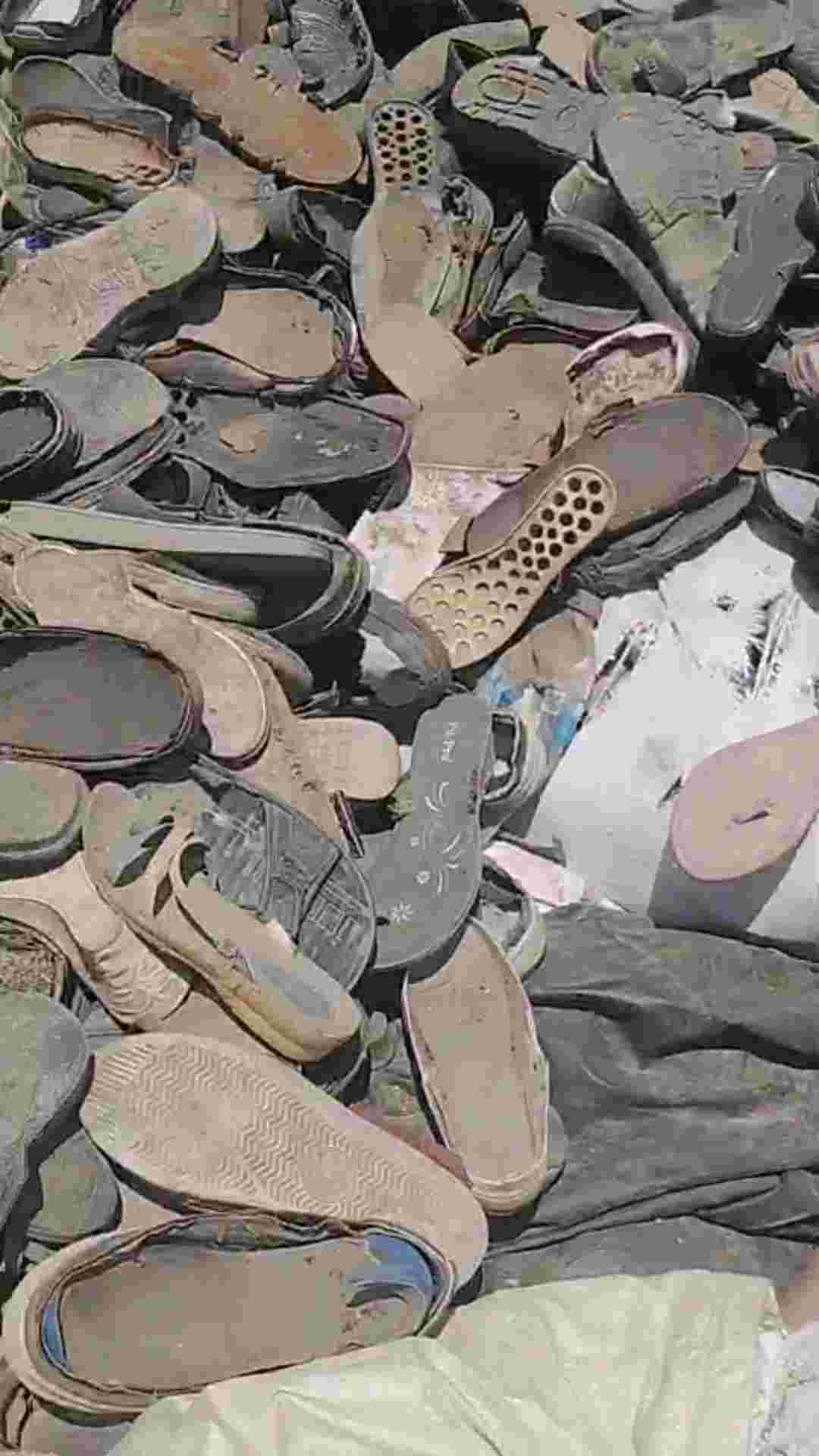 PVC SHOLE RUBBER Scrap Mix Scrap varanasi uttar pradesh india Plastic4trade