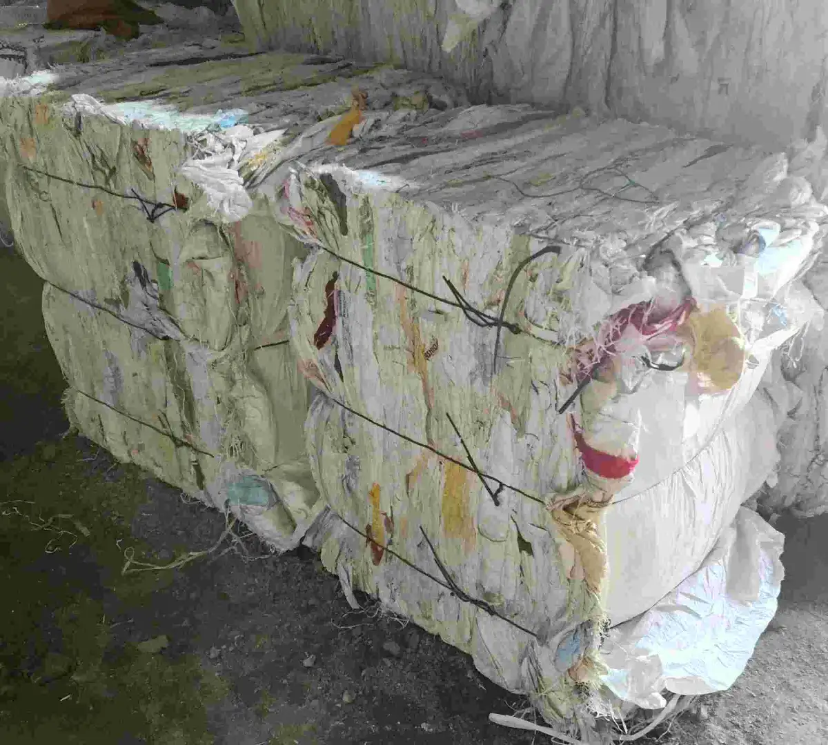 RAFFIYA Plastic Waste Scrap RAFFIA surat gujarat india Plastic4trade