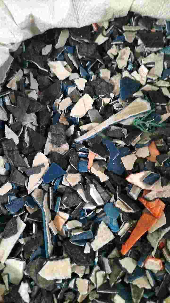 SINTEX TANK GRINDING SCRAP LLDPE Grinding Roto Molding bhavnagar gujarat india Plastic4trade