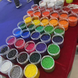 SODIUM SULFATE FILLED MASTERBATCH Additives Masterbatch Additives Blow Injection Molding Film Grade    Plastic4trade Plastic4trade