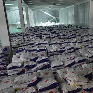 SODIUM SULFATE FILLED MASTERBATCH Additives Masterbatch Additives Blow Injection Molding Film Grade    Plastic4trade Plastic4trade