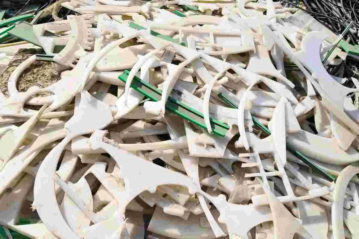 UHMW SHEET SCRAP UHMW Plastic4trade